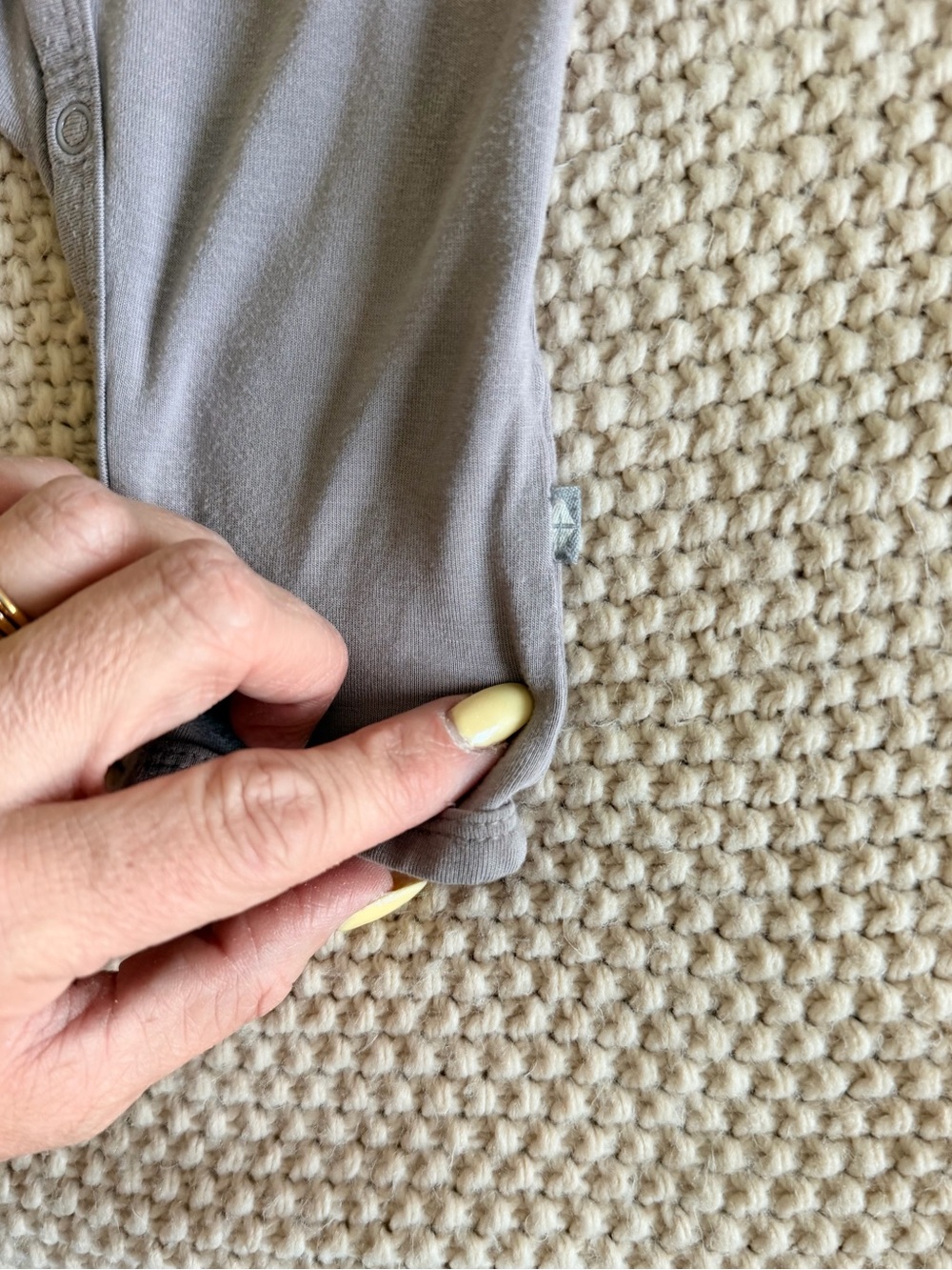 π€ Kyte Baby Romper | 12β18M | EUC - Picture 2 of 2